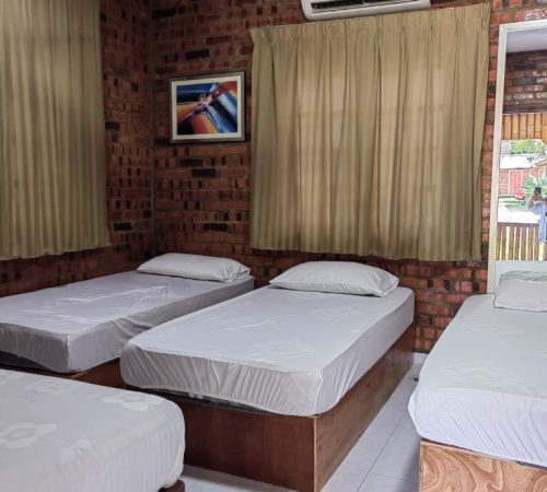 WhatsApp Image 2025-09-28 at 11.39.54 PM (2)