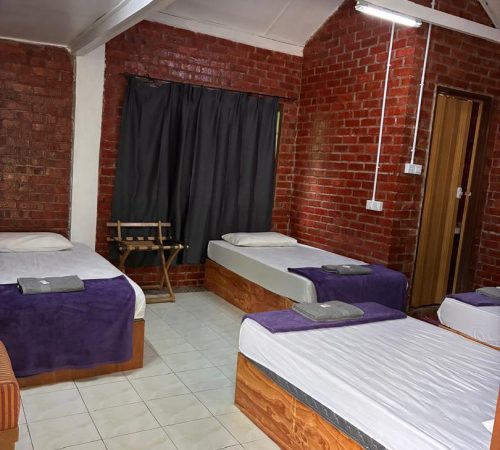 WhatsApp Image 2025-09-29 at 12.00.23 AM (1)